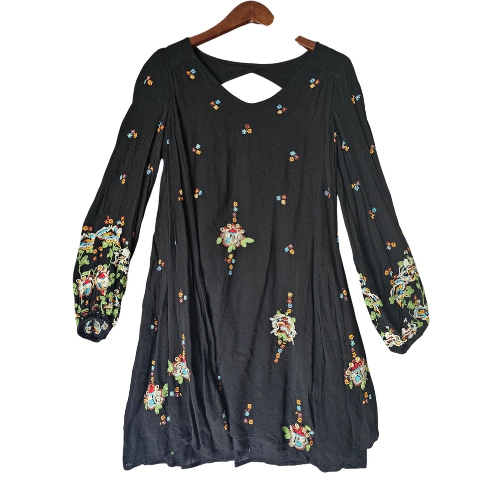 Free People XS Embroidered Dress Black Long Sleeve Cutout Back w/ Pockets‎ Boho